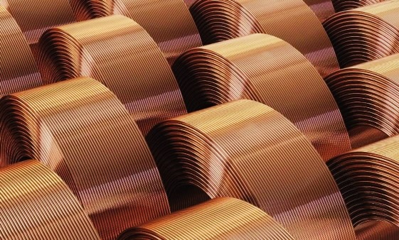 Copper futures upsurge on spot demand