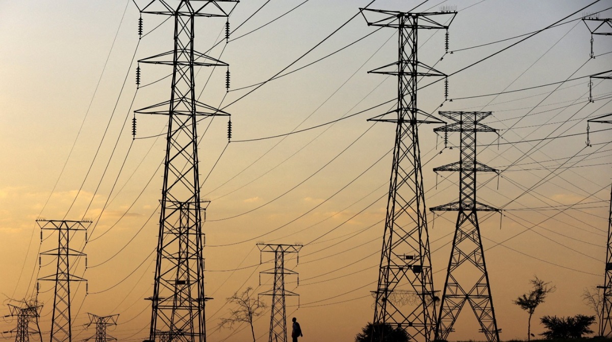 South Africa’s Power Crisis Deepens Despite New Solar Push